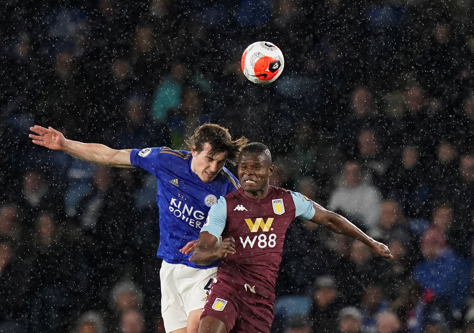 更是在关键 更是在关键